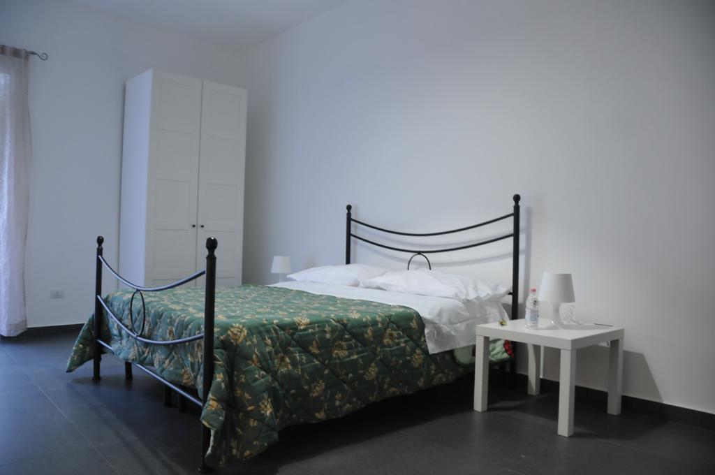 B&B Largo Barile Caltanissetta Eksteriør bilde